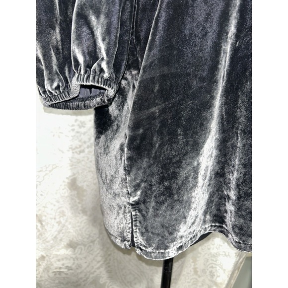 LOFT Crushed Velvet Top Shirt Womens Sz S Dark Gray Puff Sleeve‎ V Neck - Picture 6 of 10